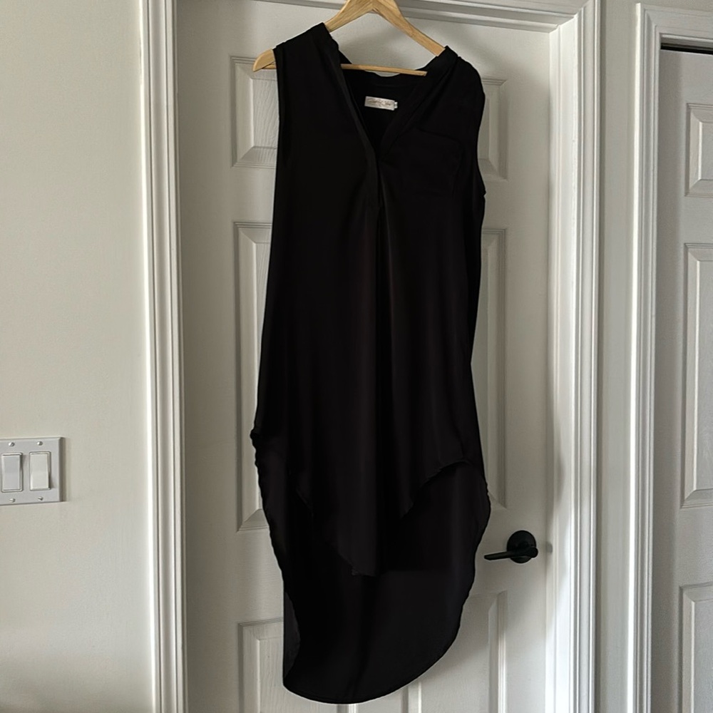 Casual black dress, size 12, longer in back. Used excellent condition!